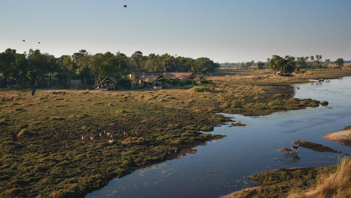 Foto aus dem Helikopter von der Belmond Eagle Island Lodge, Okavango Delta